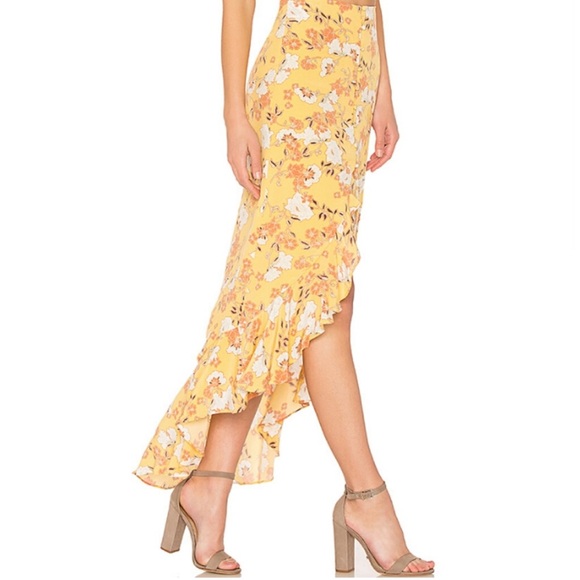 Revolve ale by Alessandra yellow ruffle floral skirt - Picture 2 of 7
